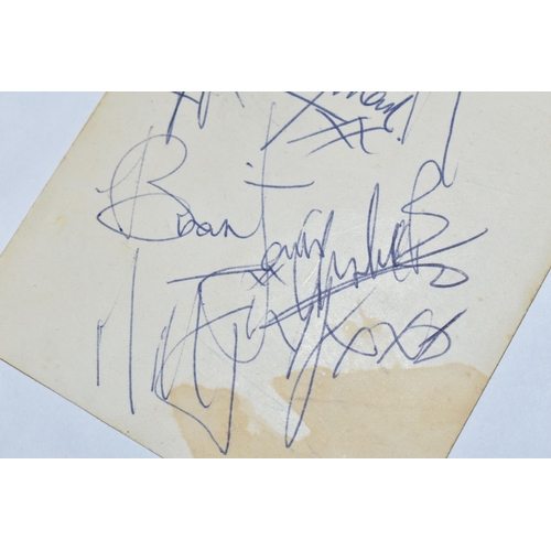 637 - THE ROLLING STONES AUTOGRAPHS, a card with the signatures of the band, with the signature of Mal For... 