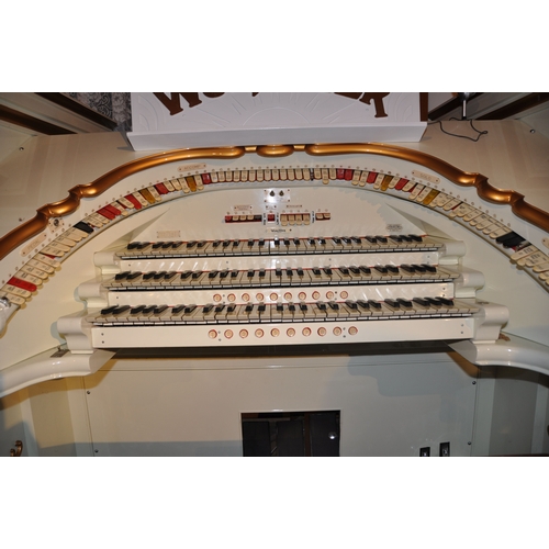 1199 - A 1936 WURLITZER CINEMA PIPE ORGAN serial number OPUS 2200 originally shipped to the UK on 16th Octo... 