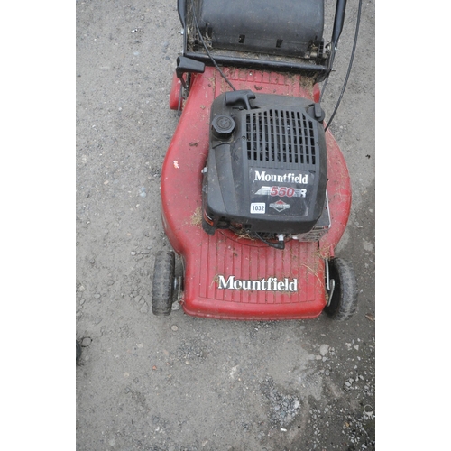 1032 - A MOUNTFIELD MODEL E531 PETROL CYLINDER SELF PROPELLED LAWNMOWER, with grass box (condition report: ... 