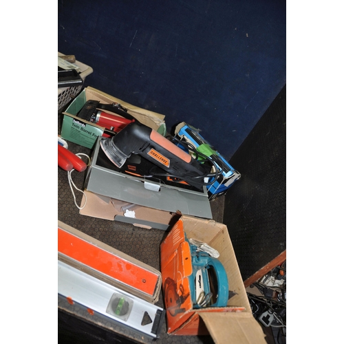 1051 - A COLLECTION OF HAND AND POWER TOOLS including a Black and Decker Jigsaw, a Challenge drill, a Chall... 