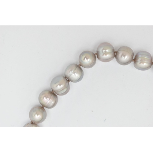 44 - A CULTURED BAROQUE PEARL NECKLACE, large silver baroque pearls, each measuring approximately 12.0mm ... 