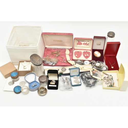 121 - A BOX OF ASSORTED ITEMS, to include a boxed imitation pearl necklace and earring set, chain stamped ... 