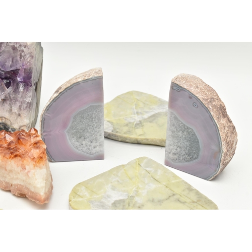 122 - FOUR GEMSTONE SPECIMENS, to include an amethyst geode, a citrine specimen, a split banded agate and ... 