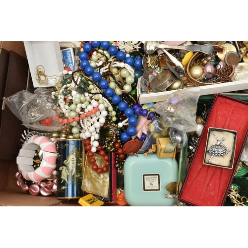 125 - A BOX OF ASSORTED COSTUME JEWELLERY AND OTHER ITEMS, to include beaded necklaces, earrings, bracelet... 