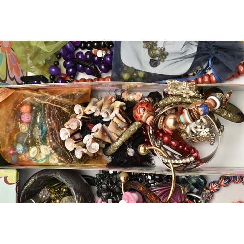 126 - A LARGE ASSORTMENT OF COSTUME JEWELLERY PIECES, necklaces, bracelets, bangles, earrings, sets of jew... 