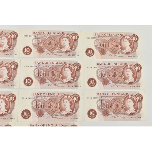 139 - AMOUNTS OF J.S.FFORDE TEN SHILLING BANKNOTES, in good order all consecutives x17 C32N, x10  D35N, x2... 