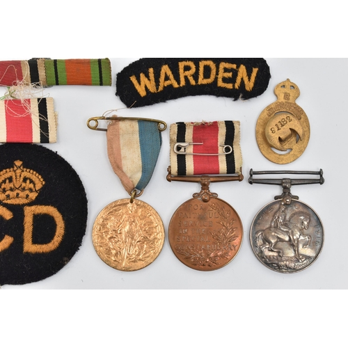 98 - A SMALL BAG OF MILITARY ITEMS, to include a WWI service medal, awarded to 'G-9373 C.SJT. W.S.PEARCE ... 