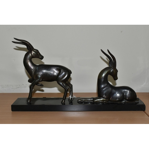 339 - AN ART DECO FIGURE GROUP, of two bronzed deer on a marble base, height 21cm x length 39.5cm x depth ... 