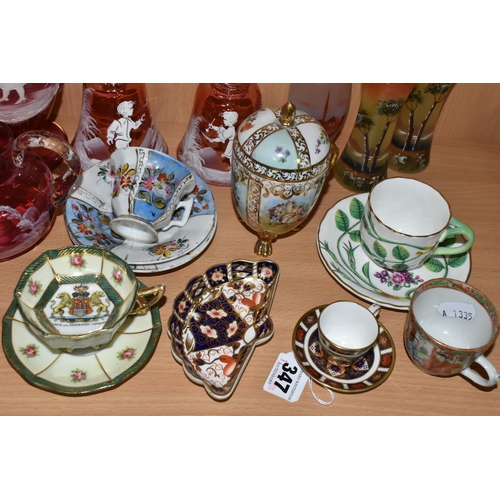 347 - A GROUP OF MARY GREGORY STYLE GLASS AND VARIOUS CERAMICS, to include seven pieces of Mary Gregory st... 