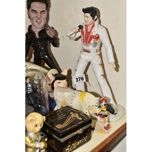 376 - A GROUP OF 'ELVIS PRESLEY' FIGURES AND MEMORABILIA, to include figures by Leonardo Collection, Be My... 