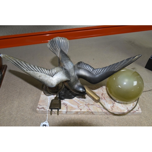 383 - A FRENCH STYLE ART DECO SPELTER SWALLOW LAMP to include a 31cm length x 20 cm height marble base wit... 