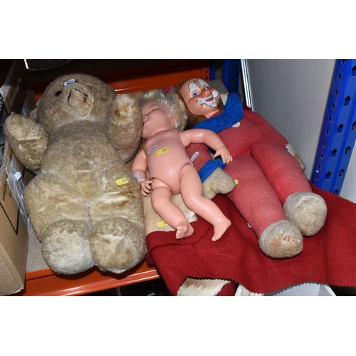 389 - A QUANTITY OF TOYS AND SUNDRY ITEMS, comprising a deer skin stitched on to felt, a vintage clown dol... 