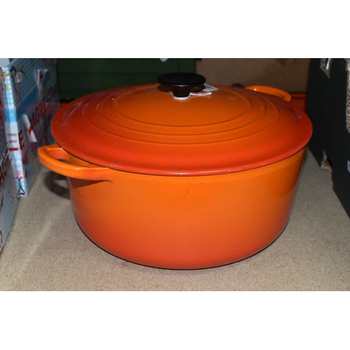 403 - A LARGE ORANGE LE CREUSET 28cm CASSEROLE POT in fair condition with lid (1)