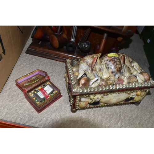 425 - ONE BOX AND LOOSE MISCELLANEOUS SUNDRIES to include an early 20th century seashell decorated jewelle... 