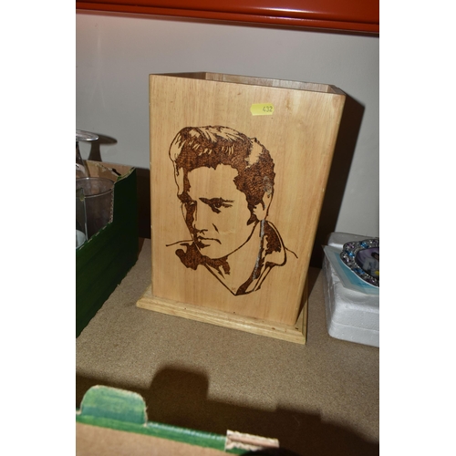 432 - THREE BOXES AND LOOSE ELVIS THEMED GLASSES, MUGS, AND PLATES to include a box of mugs, some with the... 