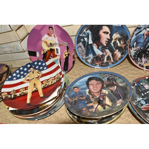 469 - A COLLECTION OF TWENTY FOUR 'ELVIS' THEMED COLLECTOR'S PLATES, comprising a collection of ten limite... 