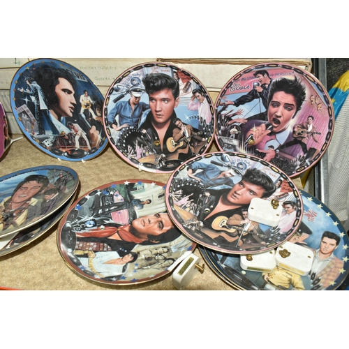 469 - A COLLECTION OF TWENTY FOUR 'ELVIS' THEMED COLLECTOR'S PLATES, comprising a collection of ten limite... 