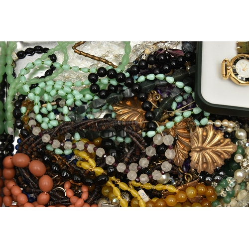 189 - A BOX OF ASSORTED COSTUME JEWELLERY, to include a garnet beaded necklace, a mother of pearl beaded n... 