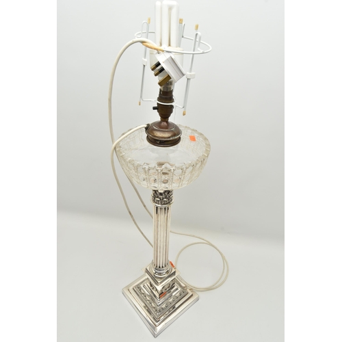 196 - A LATE 19TH/EARLY 20TH CENTURY OIL LAMP, the hobnail and facet cut clear glass reservoir fitted to t... 