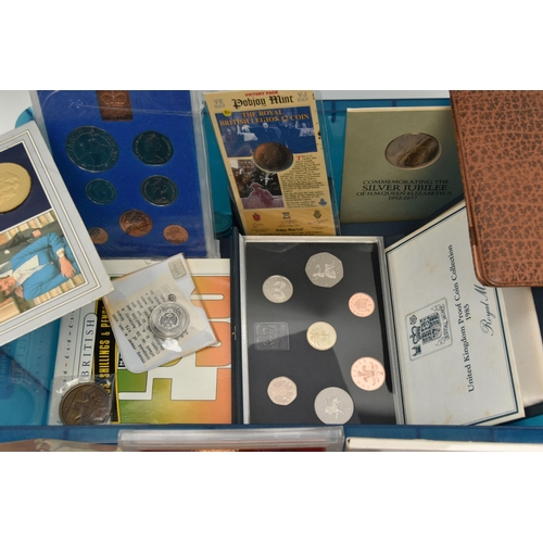 204 - A LARGE CARDBOARD BOX TO INCLUDE A CASED SET OF 20x 20 gram Silver .500 fine 2007 coins, two albums ... 