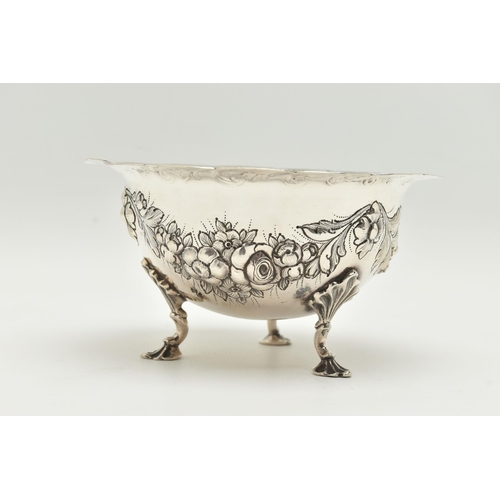 131 - A VICTORIAN SILVER SUGAR BOWL OF CIRCULAR FORM WITH WAVY AND CHASED FOLIATE RIM, repoussé garlands, ... 