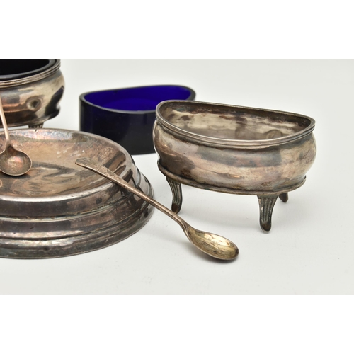 150 - ASSORTED SILVER ITEMS, to include a pair of oval polished salts, hallmarked 'William Aitken' Birming... 