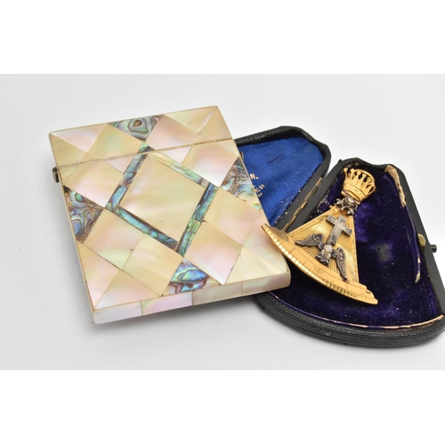 226 - A MASONIC PENDANT AND CARD CASE, a gilt Rose Croix masters jewel, depicting a pelican feeding her yo... 