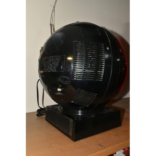 323 - A  JVC VIDEOSPHERE 'SPACE HELMET' TELEVISION, black case model number 3240 - serial 14311299 (1) (Co... 