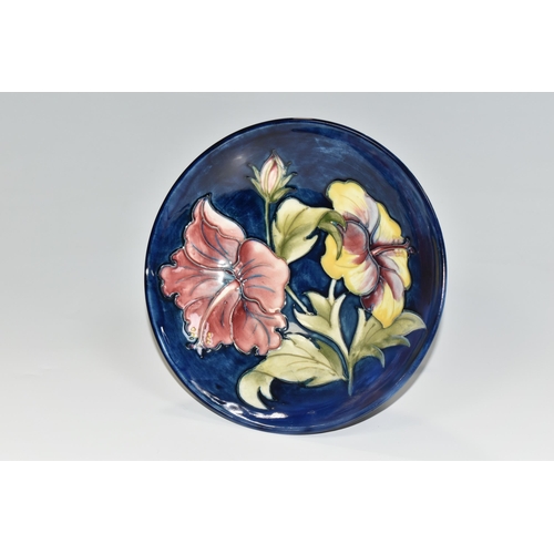 326 - A MOORCROFT POTTERY HIBISCUS PATTERN COMPORT, decorated in the Hibiscus pattern on a blue ground, si... 