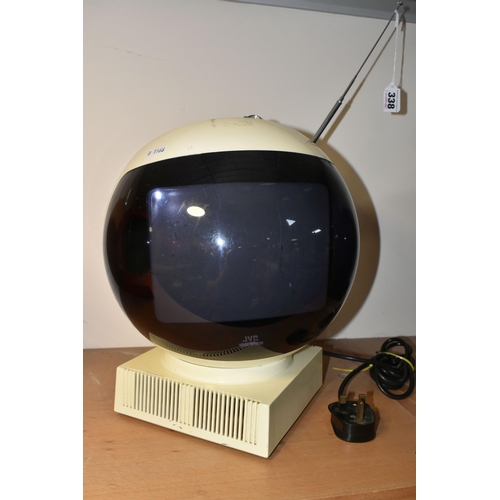 338 - A  JVC VIDEOSPHERE 'SPACE HELMET' TELEVISION, white case model number 3240UK - serial number 0950552... 