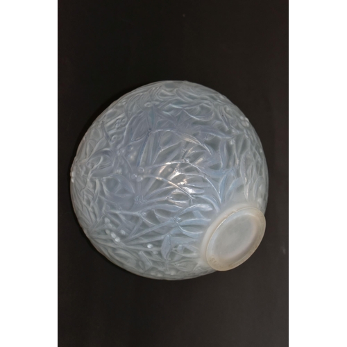 372 - A LALIQUE GUI VASE, circa 1920s, the ovoid vase moulded with mistletoe leaves and berries, model no ... 