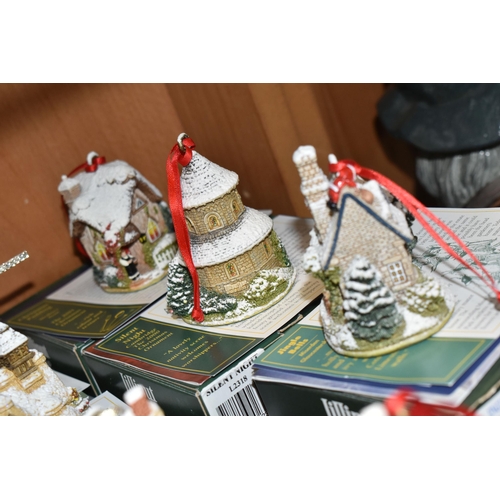 375 - FOURTEEN BOXED LILLIPUT LANE ANNUAL CHRISTMAS ORNAMENTS AND A BOXED SET OF FOUR CHRISTMAS ORNAMENTS,... 