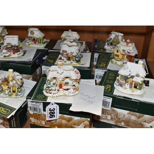 386 - TWENTY ONE BOXED LILLIPUT LANE SCULPTURES FROM VARIOUS SNOW COVERED COLLECTIONS, all with deeds, com... 