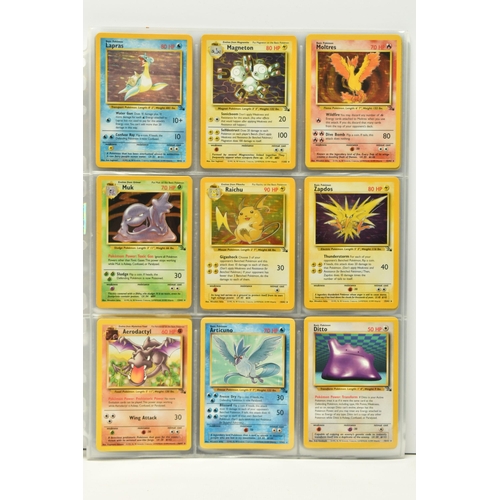 412 - A COMPLETE POKEMON FOSSIL SET, condition ranges from lightly played to excellent