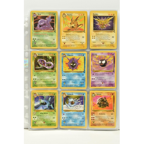 412 - A COMPLETE POKEMON FOSSIL SET, condition ranges from lightly played to excellent