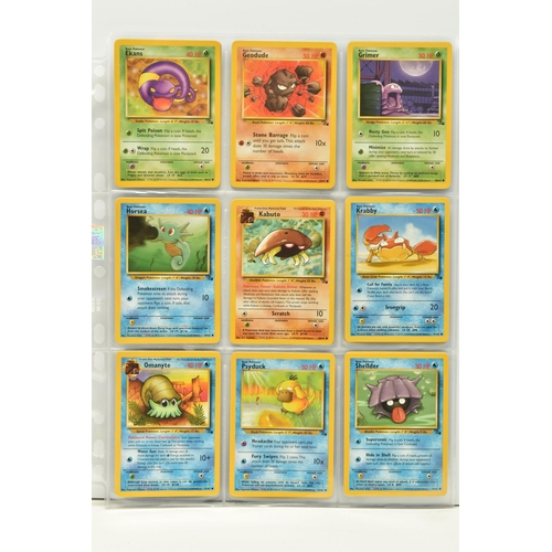 412 - A COMPLETE POKEMON FOSSIL SET, condition ranges from lightly played to excellent