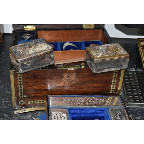 470 - A VICTORIAN ROSEWOOD LADIES' VANITY/TRINKET BOX, complete with blue velvet interior containing plate... 