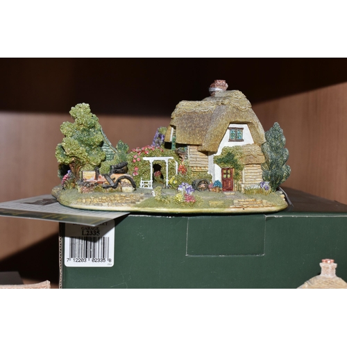 478 - NINETEEN LILLIPUT LANE SCULPTURES FROM THE BRITISH COLLECTION, boxed and with deeds unless mentioned... 