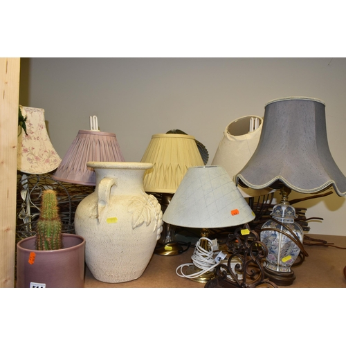 514 - A SELECTION OF LAMPS, ORNAMENTS AND GLASSWARE, to include artificial plants in pots and artificial f... 