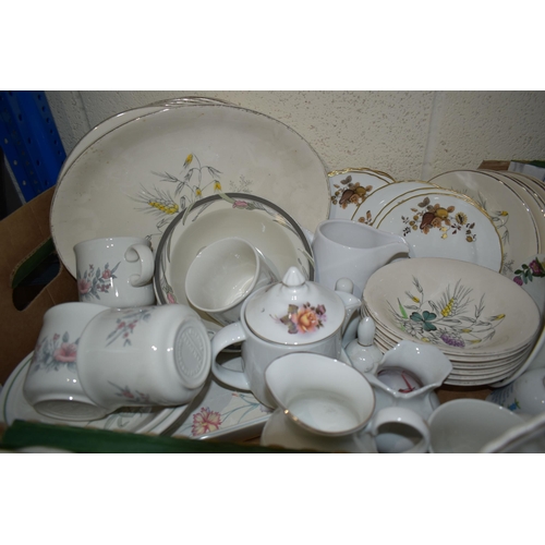 535 - FIVE BOXES OF MIXED CERAMIC KITCHENWARE to include a vintage Pyrex 'Harvest Spray' casserole dish, P... 