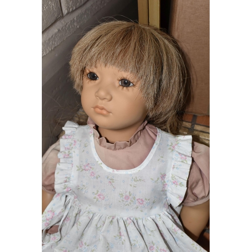 545 - AN ANNETTE HIMSTEDT 'NEBLINA' ARTIST'S DOLL, early 1990s, the soft bodied vinyl doll wearing a dusky... 