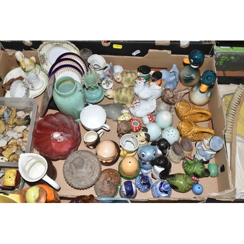 456 - FOUR BOXES AND LOOSE MISCELLANEOUS ITEMS to include a box of  mixed ceramics consisting a large quan... 