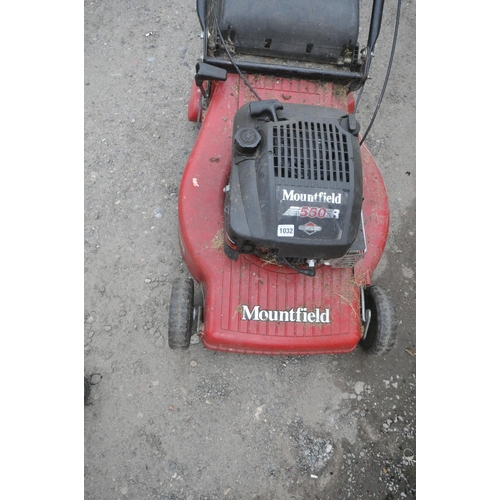 1197 - A MOUNTFIELD MODEL E531 PETROL CYLINDER SELF PROPELLED LAWNMOWER, with grass box (condition report: ... 