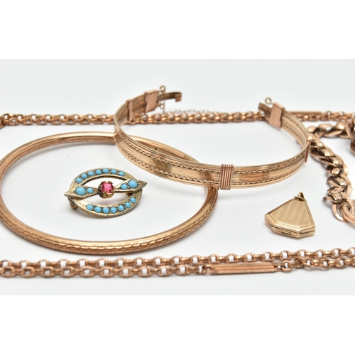 22 - AN ASSORTMENT OF JEWELLERY, to include a rolled gold belcher chain with trombone links, approximate ... 