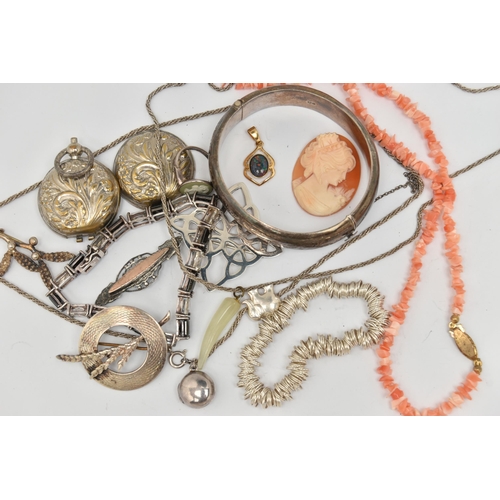 104 - A SMALL ASSORTMENT OF JEWELLERY, to include an AF silver sweetheart brooch, hallmarked Chester, miss... 