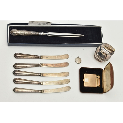 135 - AN ASSORTMENT OF SILVERWARE AND LIGHTERS, to include five silver handled tea knives, hallmarked 'Rae... 