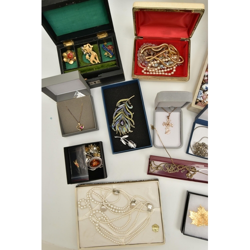 146 - A SELECTION OF COSTUME JEWELLERY, to include a large Butler and Wilson exotic bird brooch with box, ... 