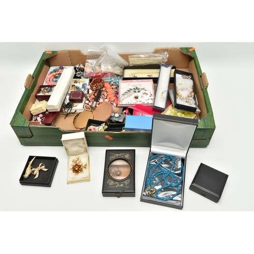 154 - A BOX OF ASSORTED COSTUME JEWELLERY AND ITEMS, to include a dyed agate beaded necklace, a coral bead... 