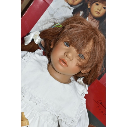 304 - A BOXED ANNETTE HIMSTEDT PUPPEN KINDER 'LILIANE' DOLL, 1991/92, Liliane a girl from the Netherlands ... 