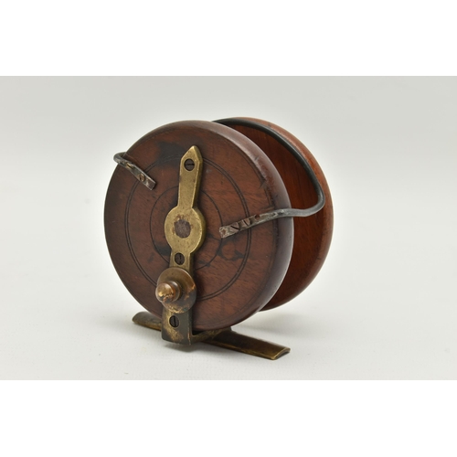 70A - AN EARLY 20TH CENTURY MAHOGANY AND BRASS FISHING REEL, un-named, diameter 7.8cm (Condition Report: a... 